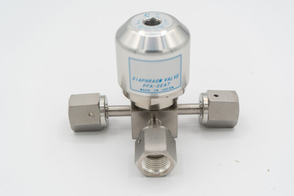 Manifold Kitz Valve - 3way, N.C. (LVP inlet, Bypass)